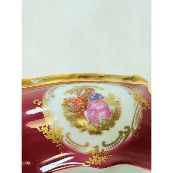 Vtg Porcelain SA Limoges Courting Couple Burgundy &Gold Trinket Box